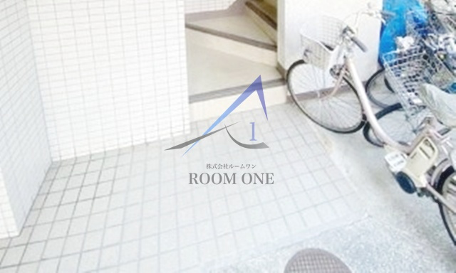 メイプル南経堂のエントランス|エントランスです。