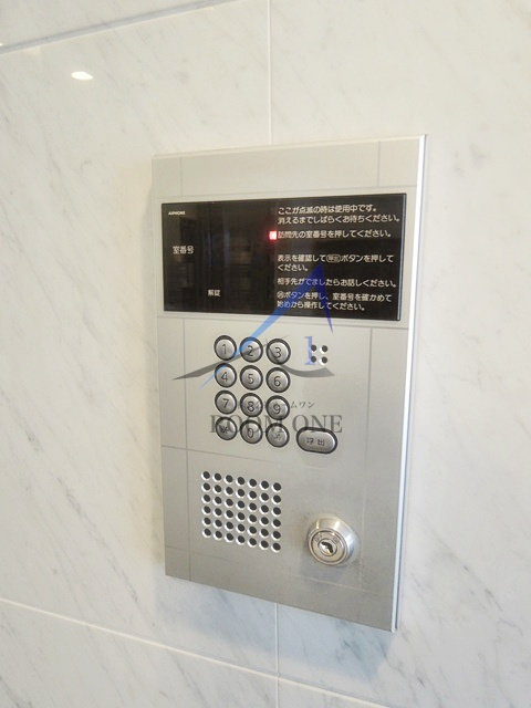 デュオフィール島津山のセキュリティ|オートロックです。