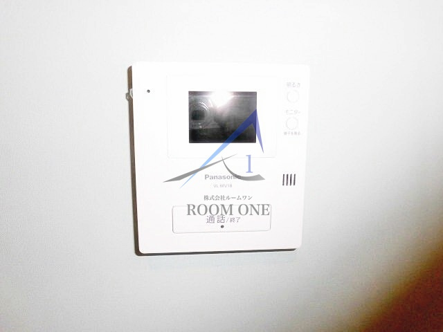 スターレジデンス中目黒のセキュリティ|モニター付インターホンです。