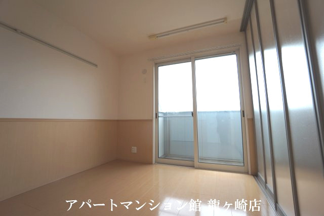 アムール岡崎Ａの洋室