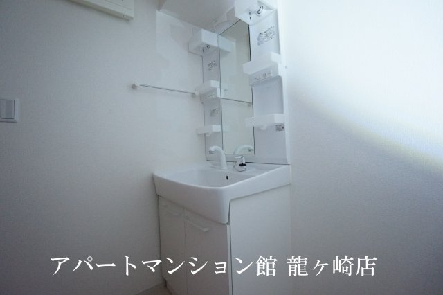 サニーヒルズコートの独立洗面台