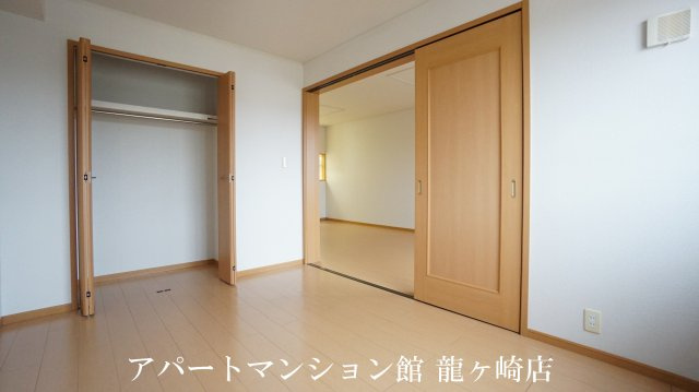 プロバンスの洋室