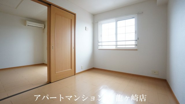 プロバンスの洋室