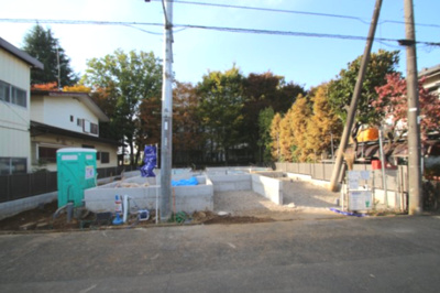 【外観】 | 【Cradle garden】東久留米市滝山第11 | ＜＜充実の仕様設備＞＞
●システムキッチン●シャワートイレ（1Ｆ・2Ｆ）●浴室乾燥機標準装備●全室ペアガラス●人感センサー付き玄関灯
●ＴＶモニター付きインターホン●電子キー●シャワードレッサー
