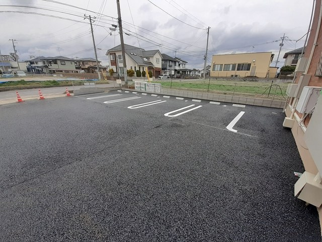 スカイタウンアミⅡの駐車場