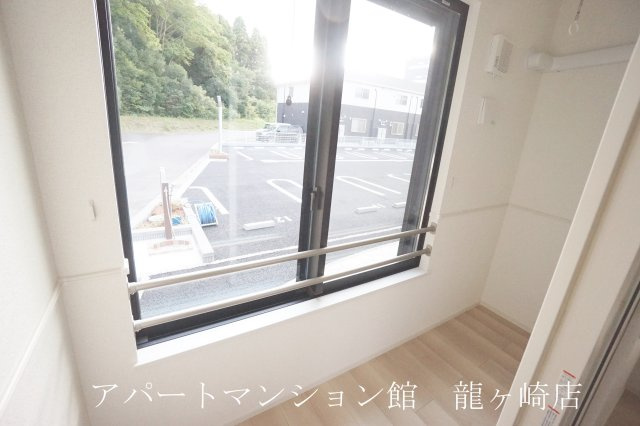 レジデンシアBのバルコニー|サンルーム