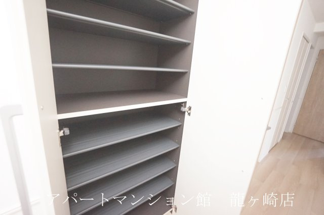 レジデンシアBの収納|シューズBOX