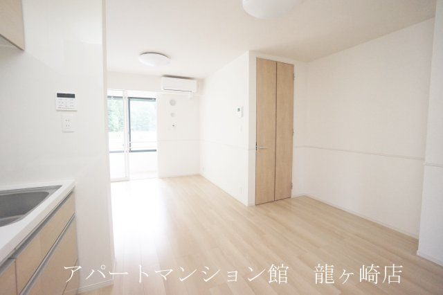 レジデンシアBの居間・リビング