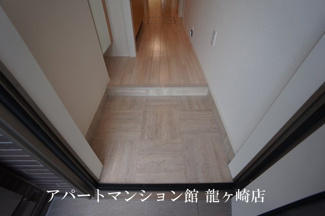 【玄関】 | Front du lac