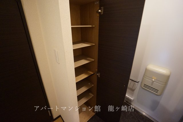 クレイノブロッケンの収納