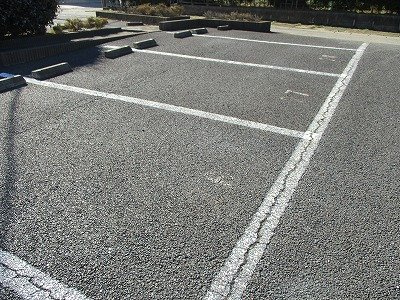 レオパレス大の駐車場