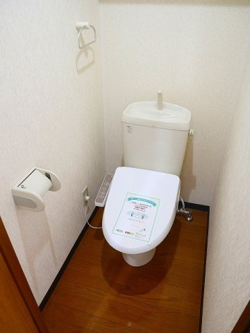 【トイレ】 | ピュアメゾンT＆Y | キレイな個室空間です