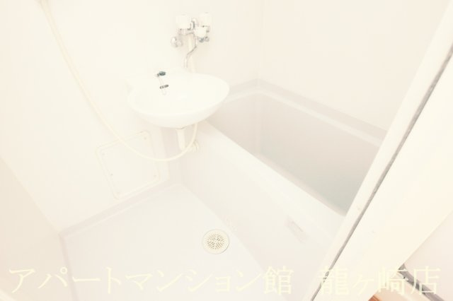 レオパレス新町の浴室