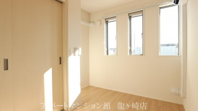 ポルトボヌールの洋室