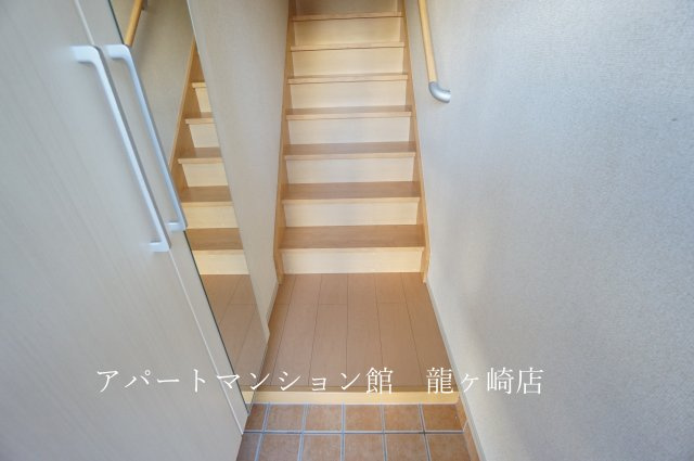 クレア・ポルトBの玄関