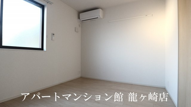 ヴィラ・エレガントαの寝室