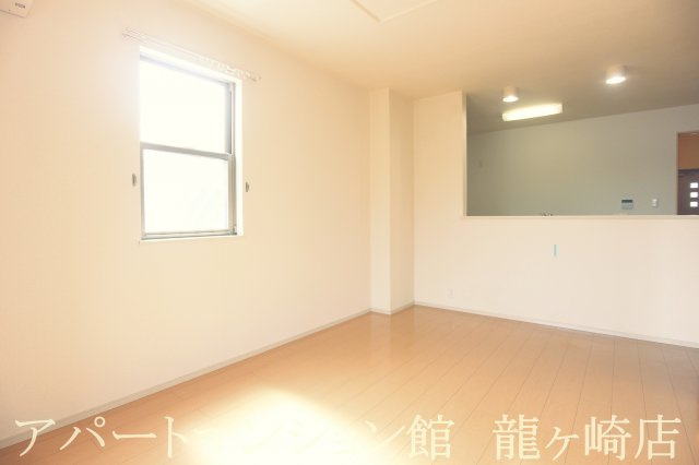 ヒラルス　コルリスの居間・リビング