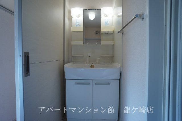 サンフローラDの独立洗面台