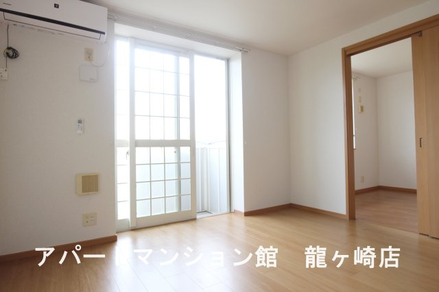 グリシーヌ・パレⅡCの居間・リビング