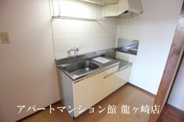 エルディム西Ａのキッチン