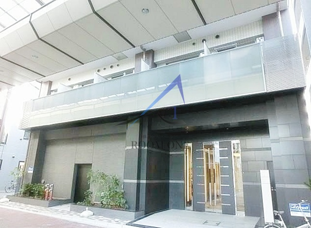 ブレシア新御徒町のエントランス