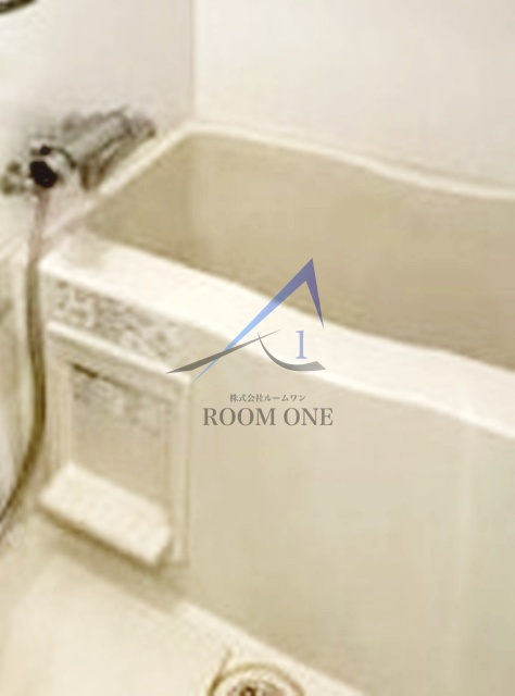 ブレシア新御徒町の浴室