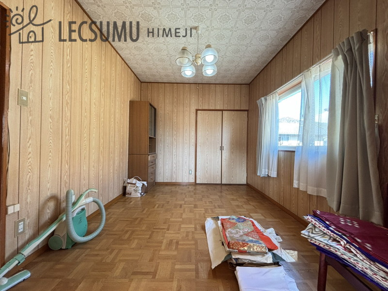 姫路市別所町小林/中古戸建の洋室