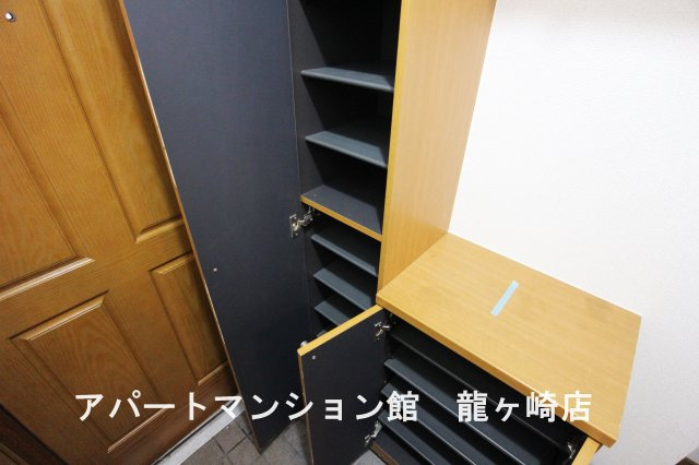 サンライトの収納