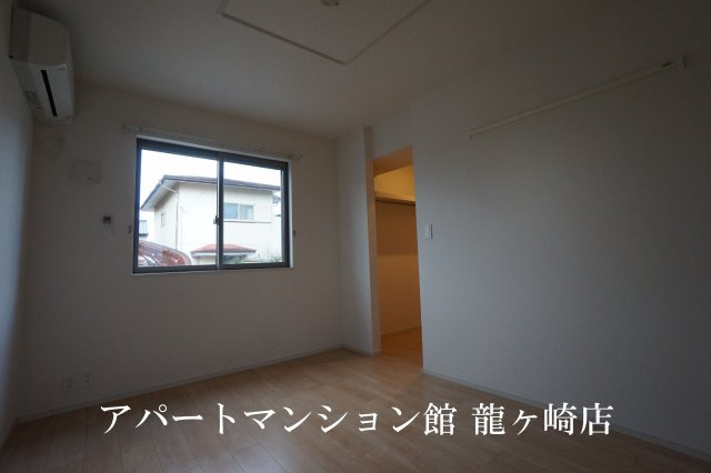 ヴィラフォレストDの寝室