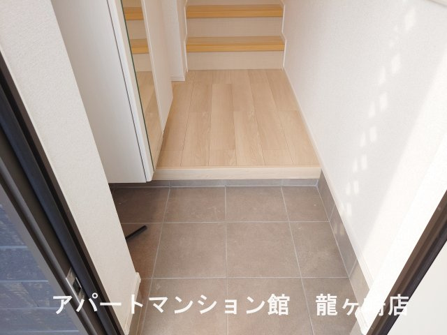 ベル　フルールⅡの玄関