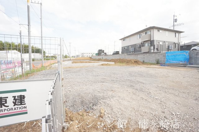 仮)阿見町よしわら新築アパートの駐車場