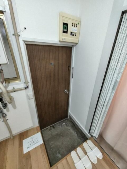 【玄関】