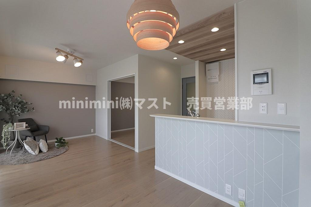 レックスコート都島の居間・リビング