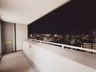 【展望】 | 南向きの陽当り良いバルコニーです
