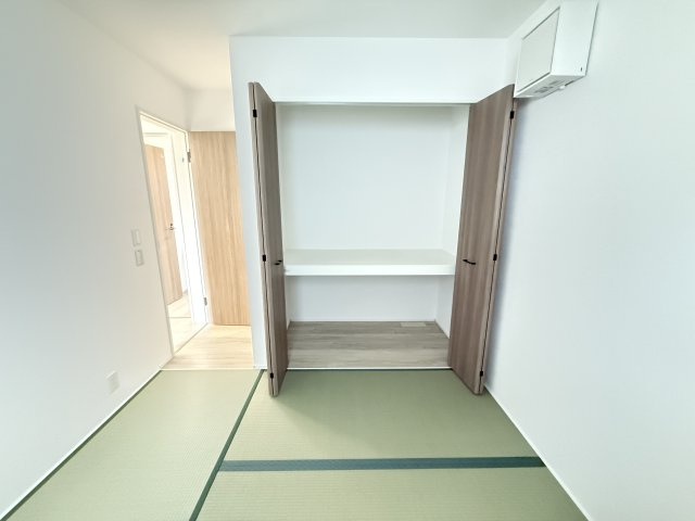 リナージュ堺市中区福田第３期の和室