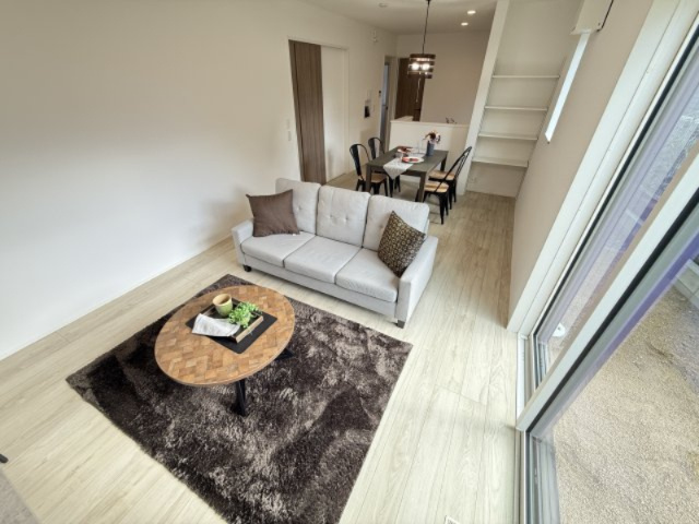 リナージュ堺市中区福田第３期の居間・リビング