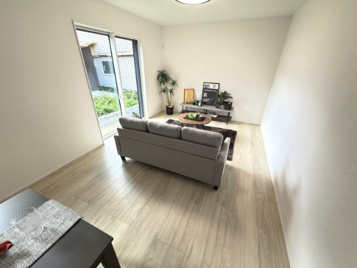 リナージュ堺市中区福田第３期の居間・リビング