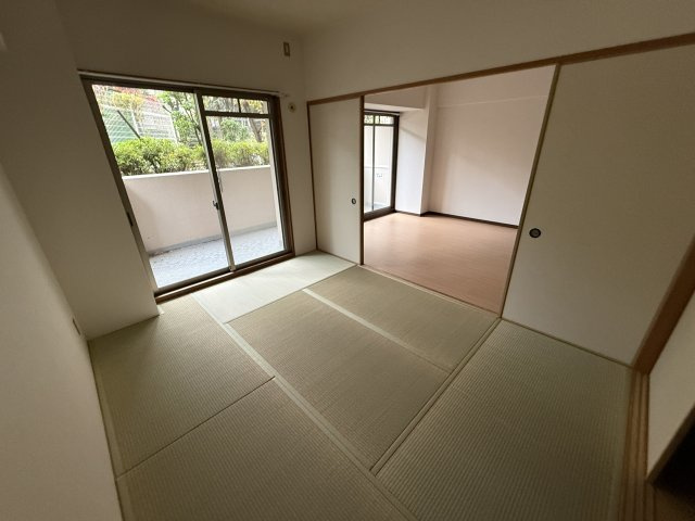 フロウスリーブ西村1番館の和室