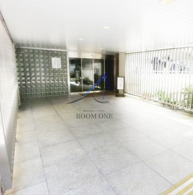 上町マンションのエントランス|エントランスです。