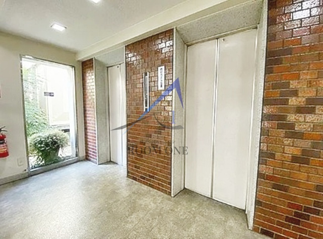 上町マンションのその他共用部分|エレベーターです。