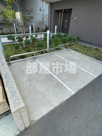 プレール・ドゥーク東向島のその他共用部分|バイク置き場