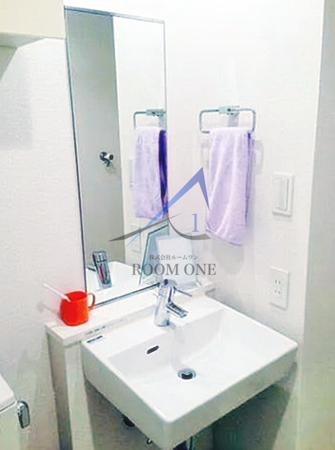 プレール・ドゥーク東京EAST Ｖの洗面所|洗面台です。