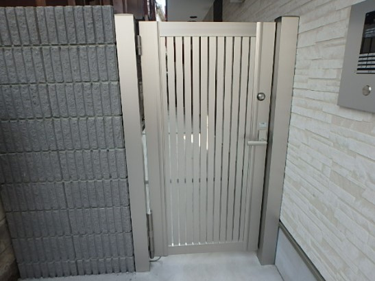 ラ・アヴェニール東武練馬のエントランス