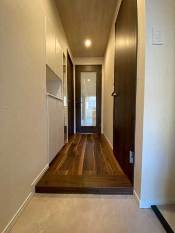 ライオンズマンション大森の玄関|シンプルで使いやすい玄関です