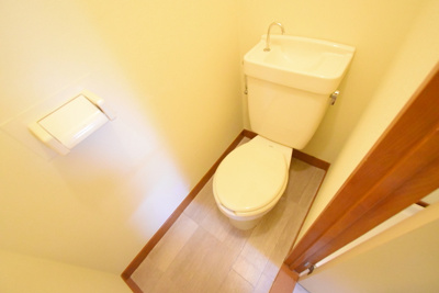 【トイレ】 | アビタシオン・道 | 同仕様写真