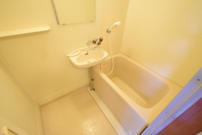 【浴室】 | アビタシオン・道 | 同仕様写真