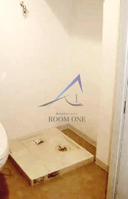 プレステージ新板橋の設備|洗濯機置き場です。