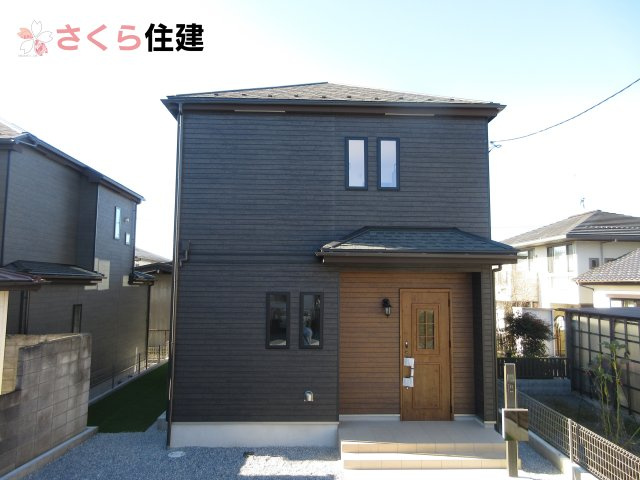 ハートフルタウン　中一の沢町1丁目157番　Ａ号棟の外観|駐車場は並列で3台駐車が可能です◎