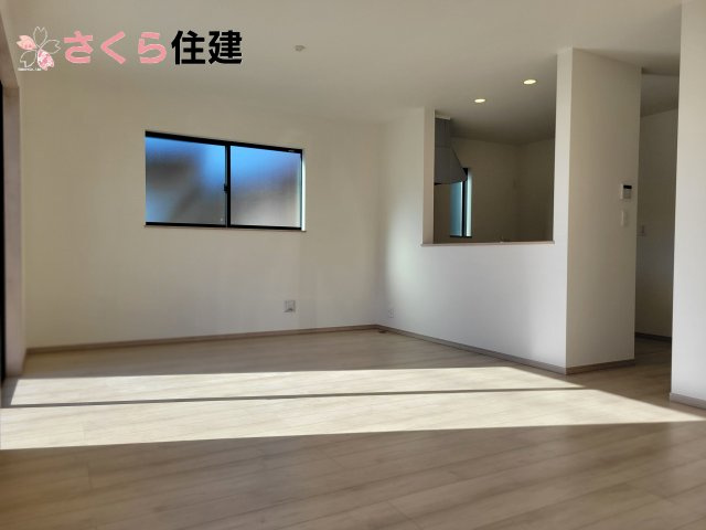 ハートフルタウン　中一の沢町1丁目157番　Ｂ号棟の居間・リビング