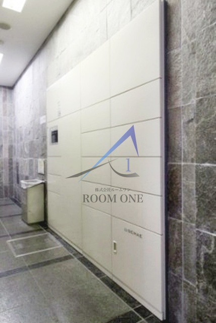 グラーサ東京イーストのその他共用部分|集合ポストです。